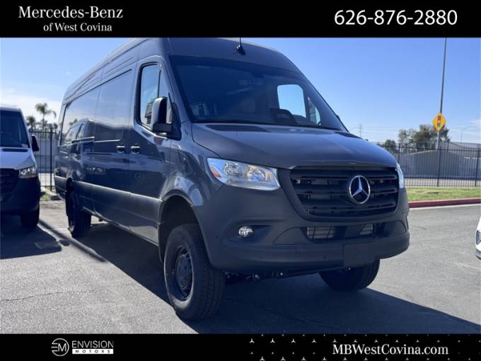 2025 Mercedes-Benz Sprinter Cargo Van Cargo 170 WB