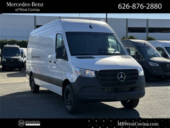 2025 Mercedes-Benz Sprinter Cargo Van Cargo 170 WB