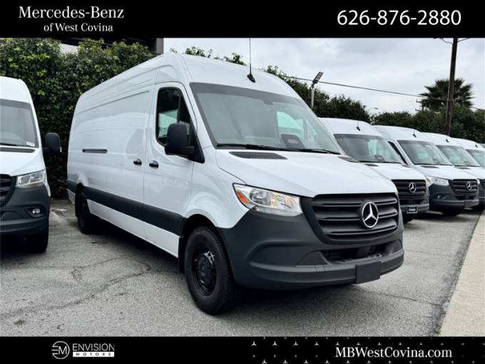 2025 Mercedes-Benz Sprinter Cargo Van Cargo 170 WB