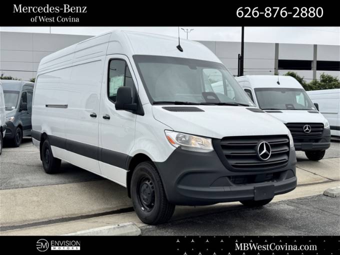 2025 Mercedes-Benz Sprinter Cargo Van Cargo 170 WB