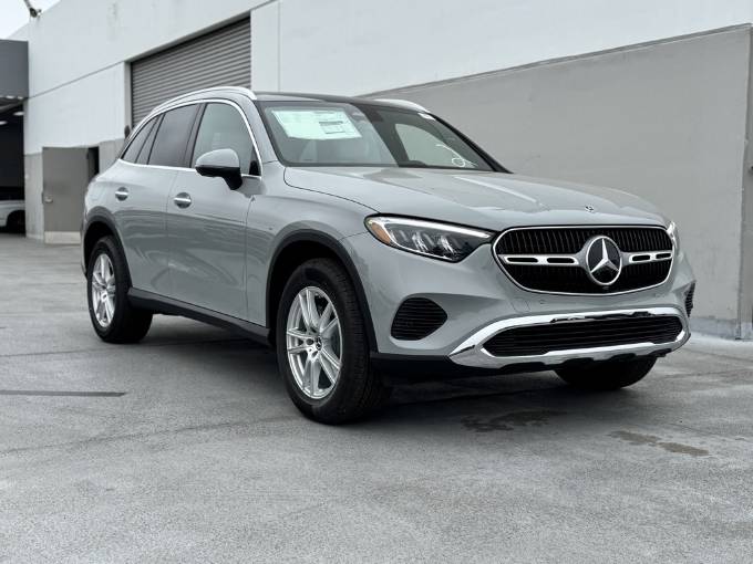 2025 Mercedes-Benz GLC GLC 300