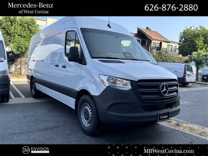 2025 Mercedes-Benz Sprinter Cargo Van Cargo 170 WB