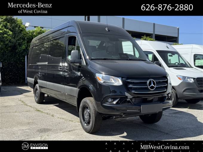 2025 Mercedes-Benz Sprinter Cargo Van Cargo 170 WB