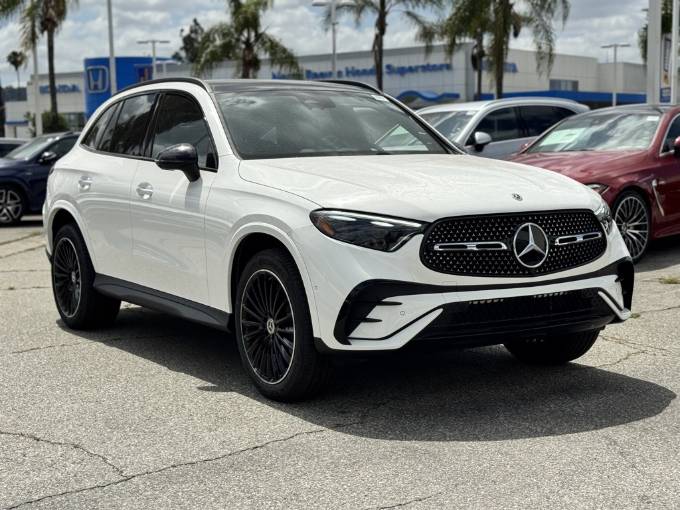 2025 Mercedes-Benz GLC GLC 300