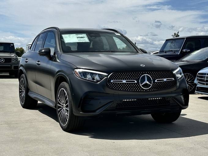 2025 Mercedes-Benz GLC GLC 300