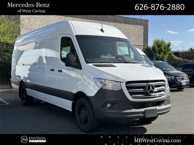 2025 Mercedes-Benz Sprinter Cargo Van Cargo 144 WB