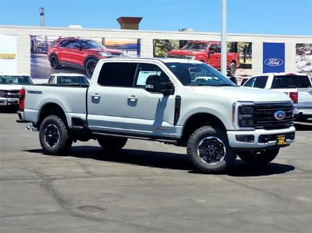 2025 Ford F-350SD Platinum
