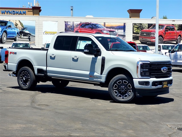 New 2025 Ford F-250SD Platinum