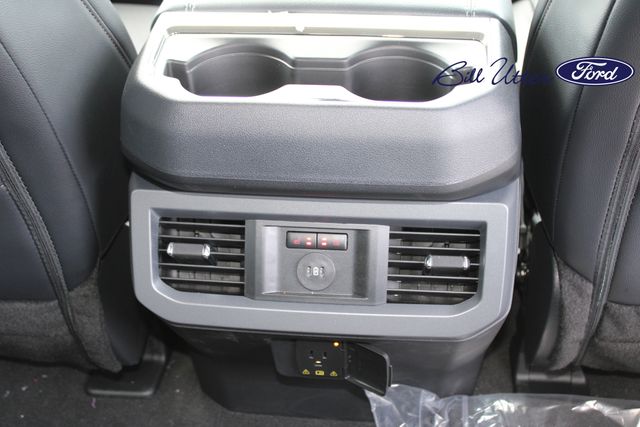 2025 Ford F-350 photo 11