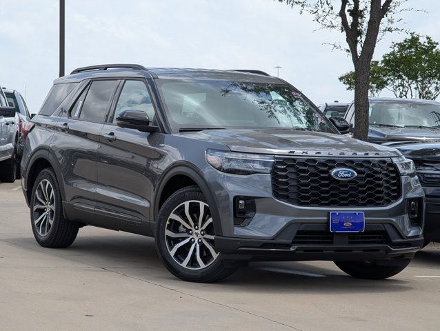 New 2025 Ford Explorer ST-Line