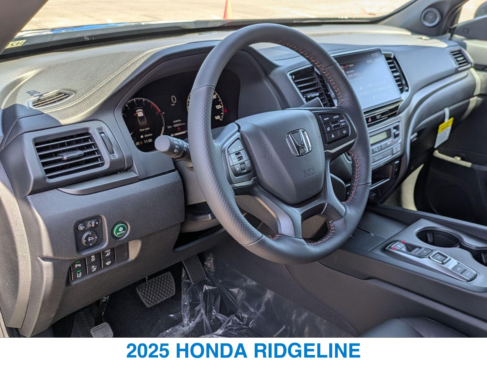 2025 Honda Ridgeline TrailSport photo 12