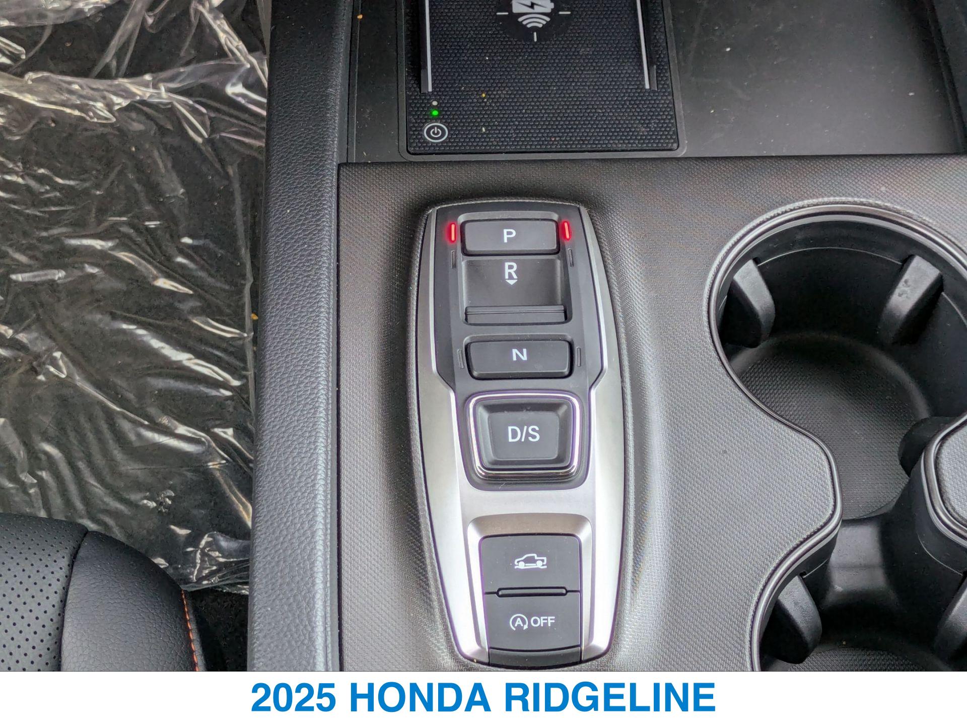 2025 Honda Ridgeline TrailSport photo 17
