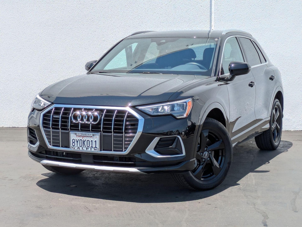 2022 Audi Q3 Premium 40 TFSI quattro Tiptronic