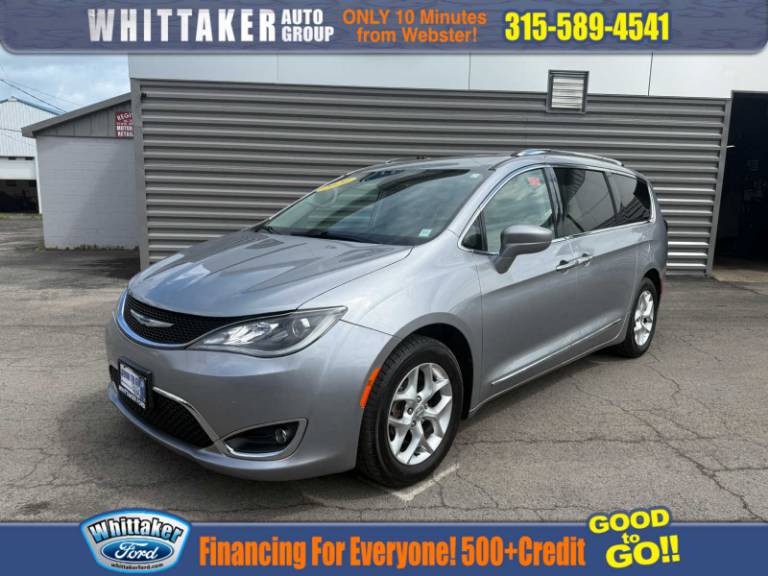 2020 Chrysler Pacifica Touring L