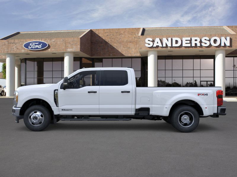 2025 Ford F-350 XLT photo 4