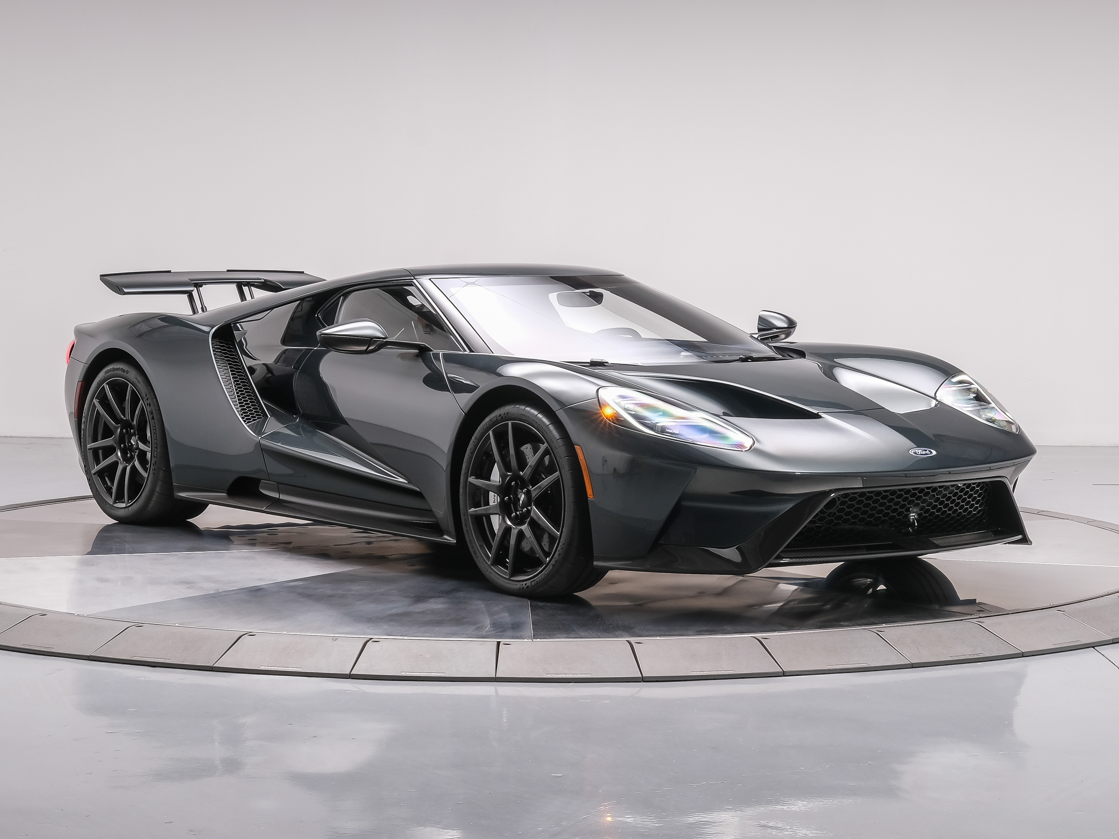 2022 Ford GT photo 7