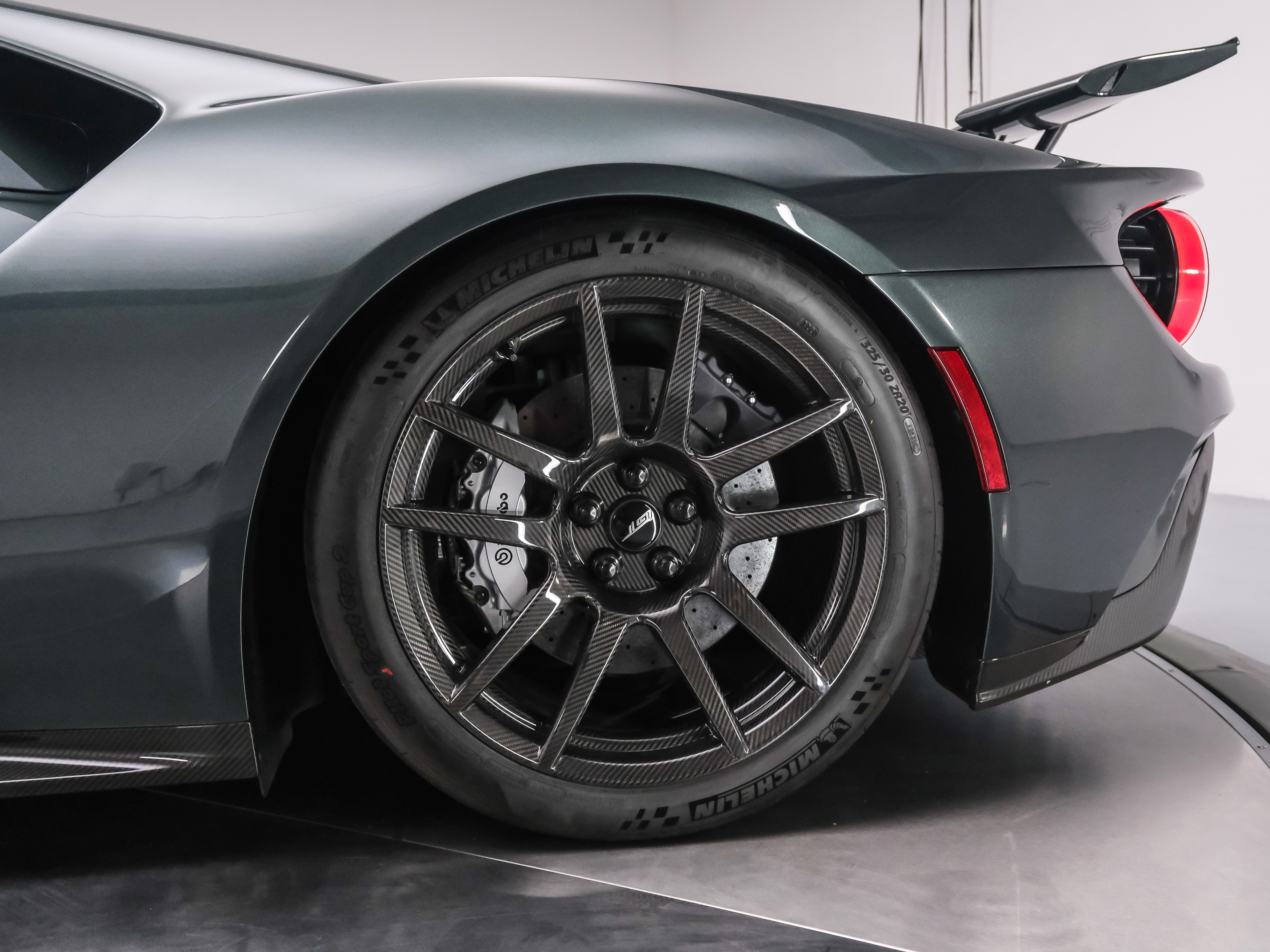 2022 Ford GT photo 15
