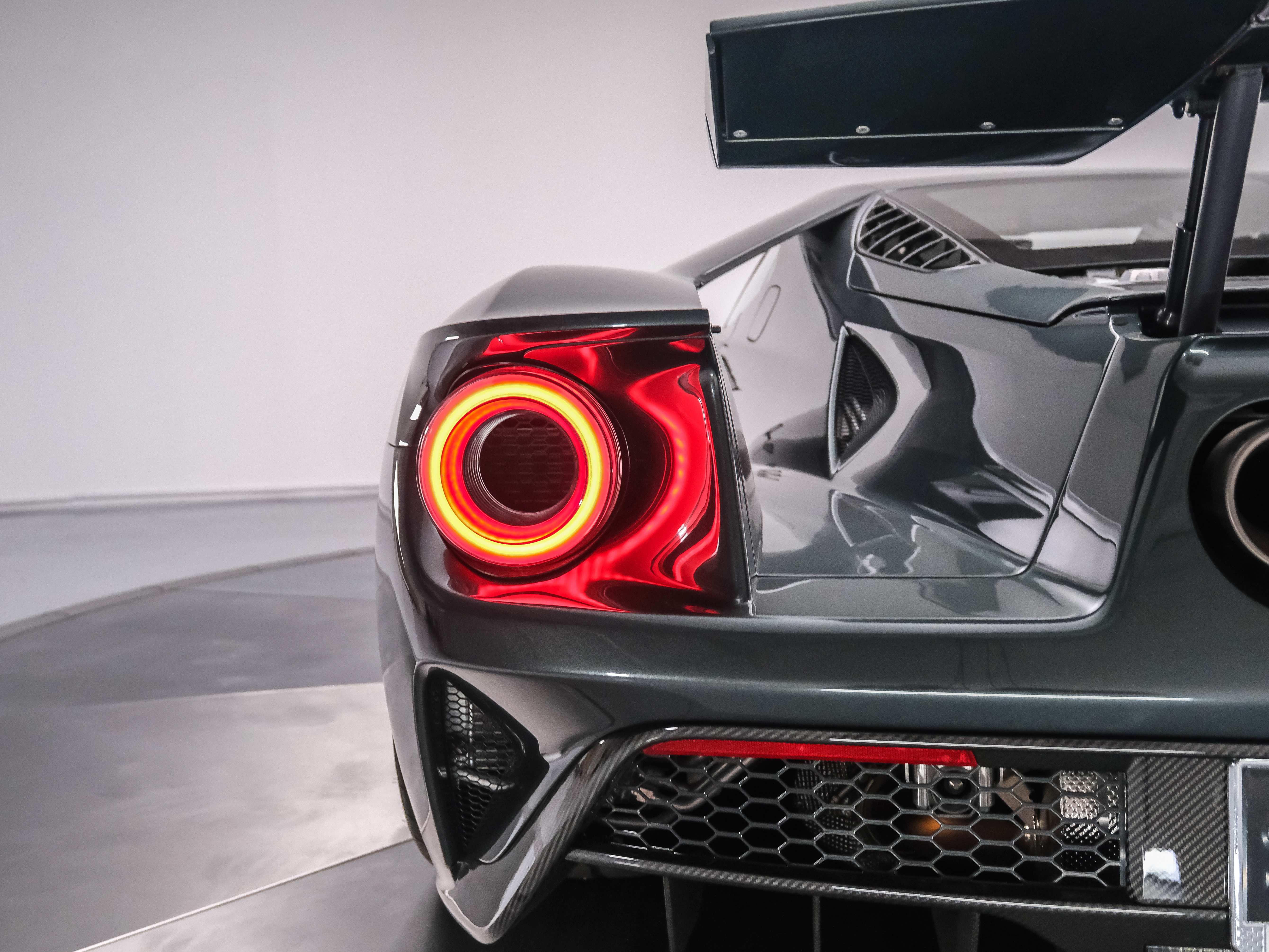 2022 Ford GT photo 17