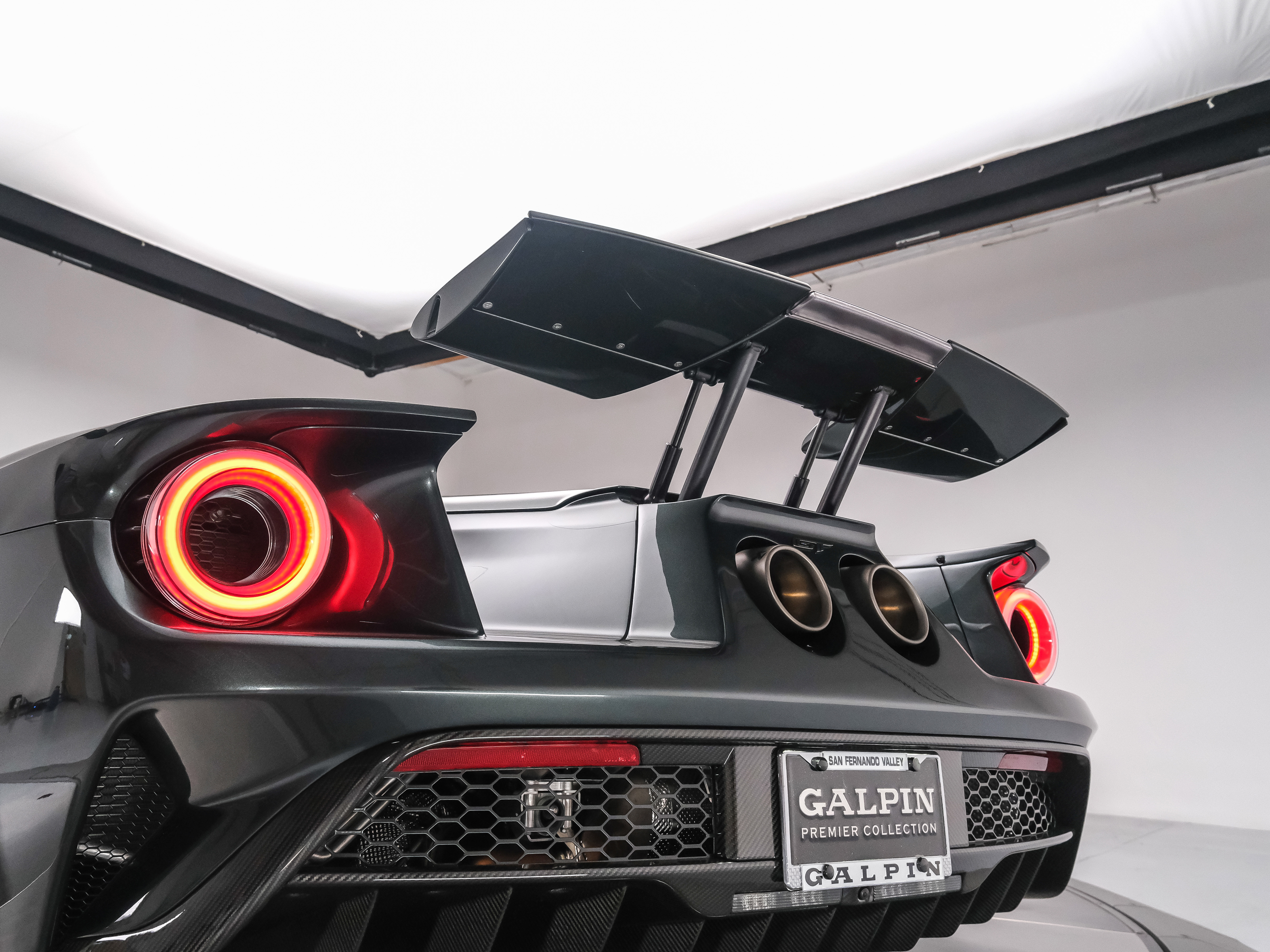 2022 Ford GT photo 22