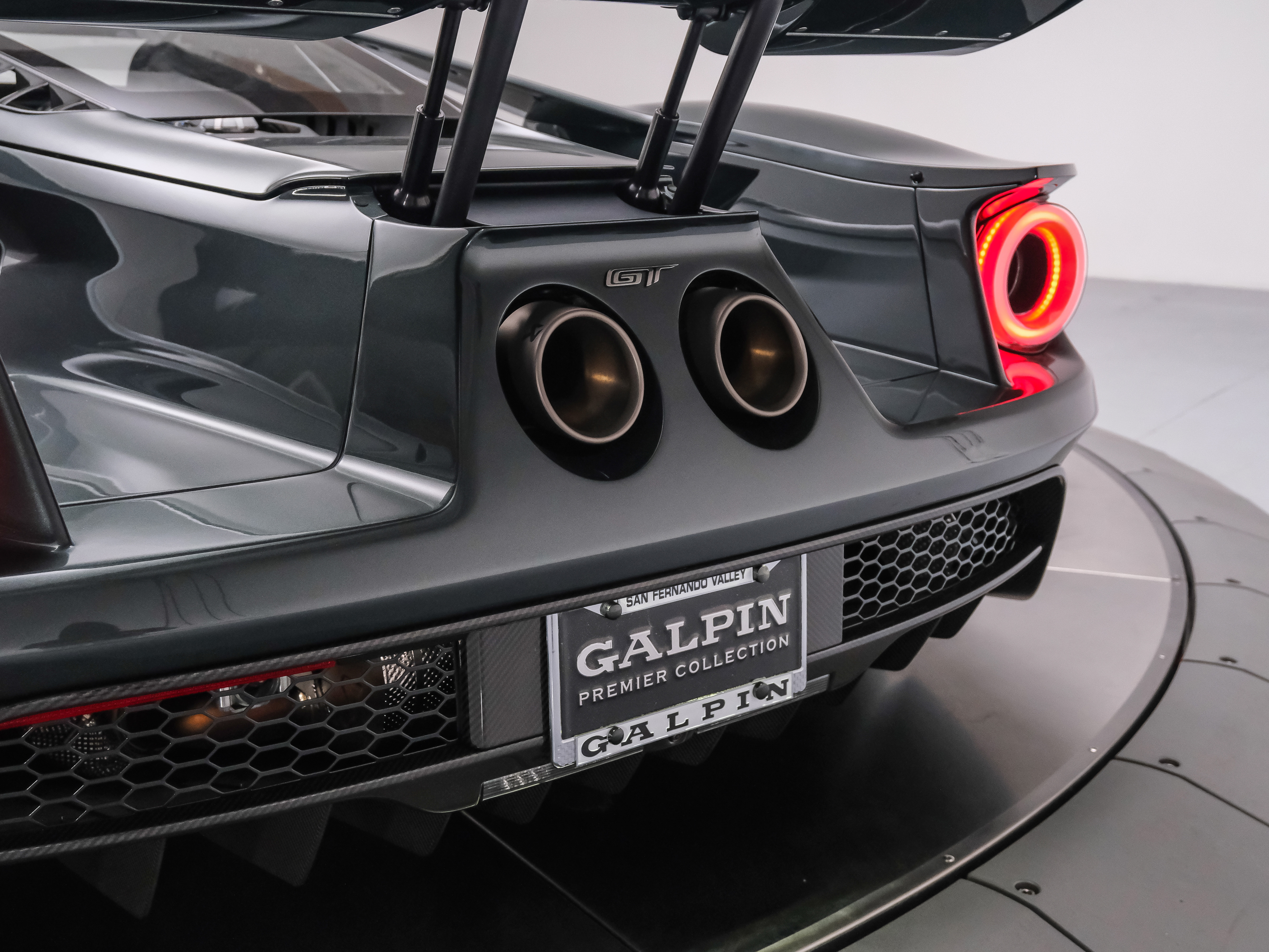 2022 Ford GT photo 23