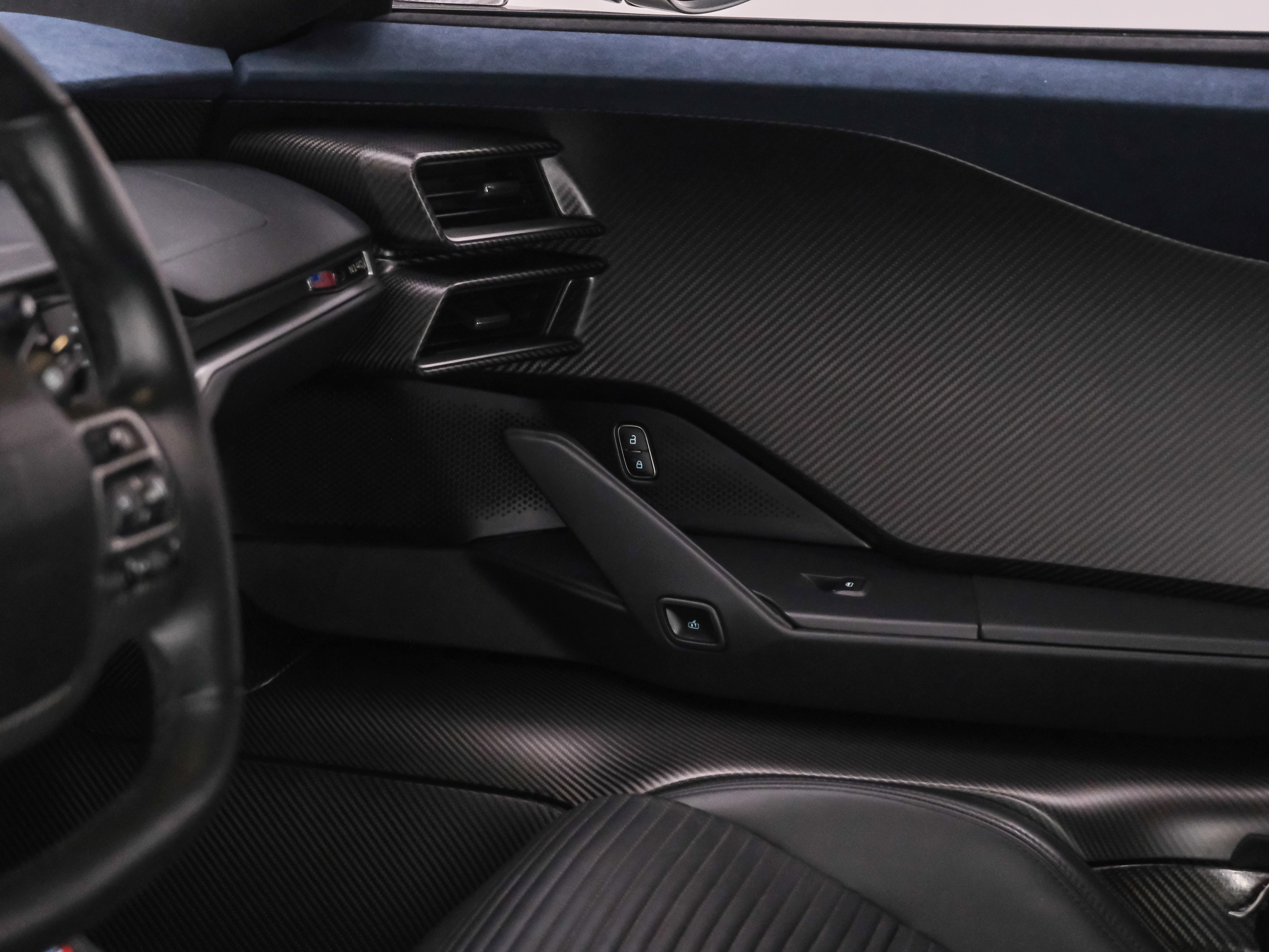 2022 Ford GT photo 28
