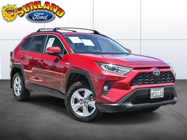 2020 Toyota RAV4 Hybrid XLE