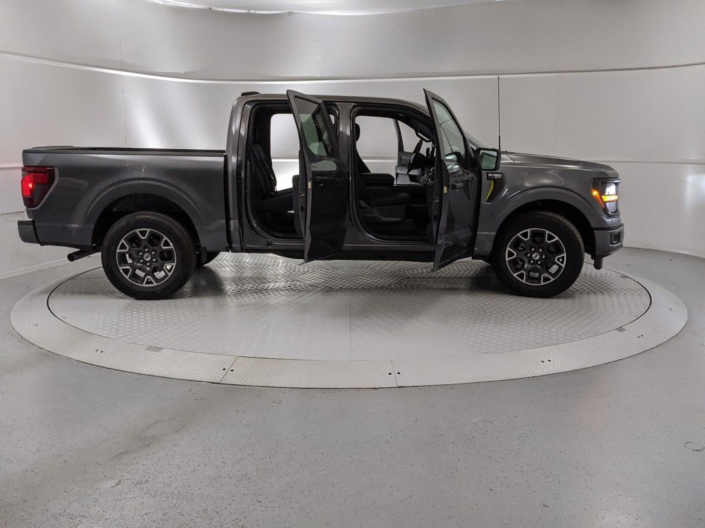 2025 Ford F-150 STX photo 7