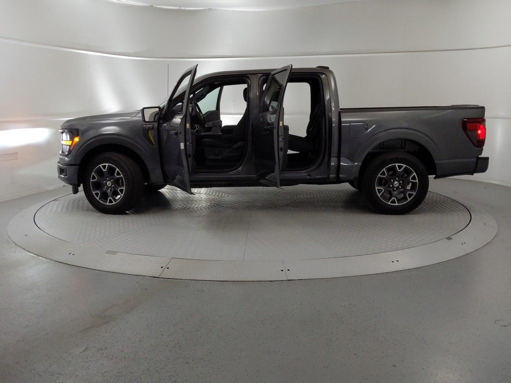2025 Ford F-150 STX photo 10