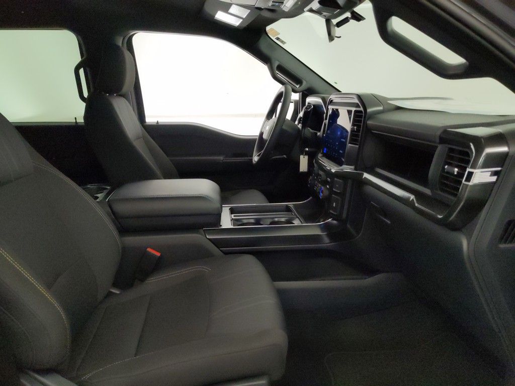 2025 Ford F-150 STX photo 24
