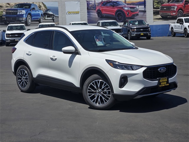 2025 Ford Escape Plug-In Hybrid Base