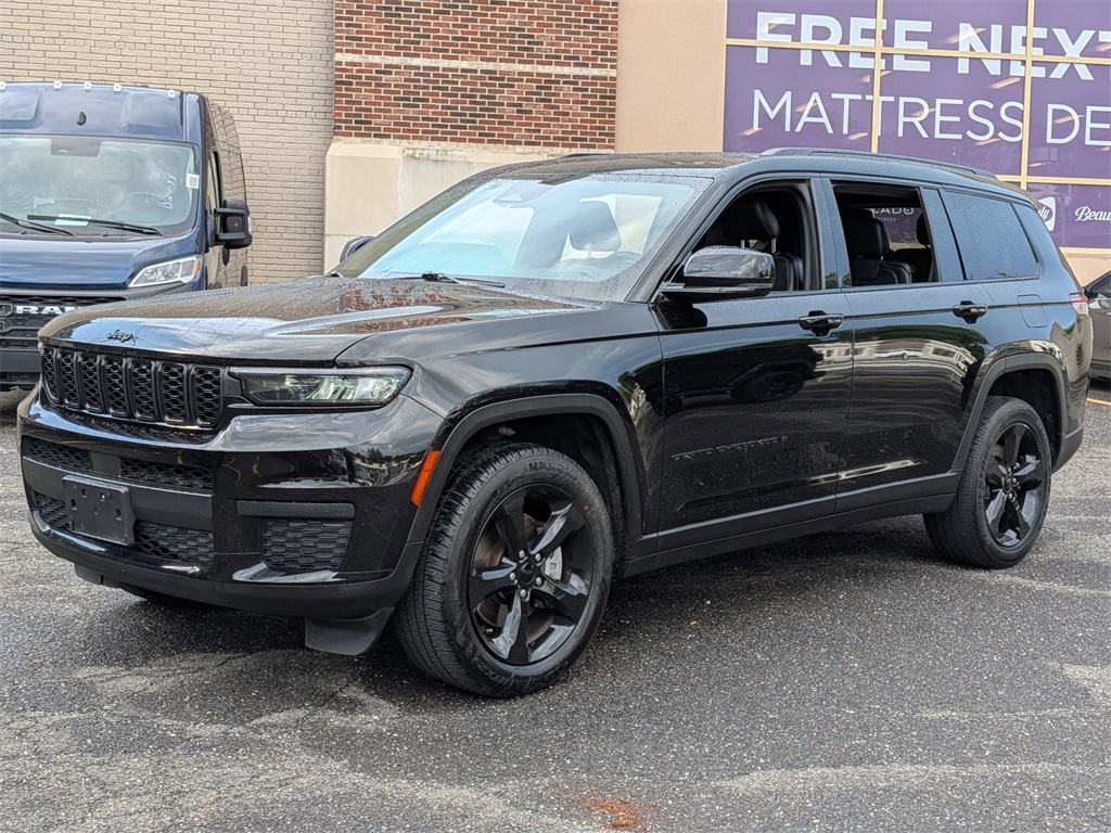 2022 Jeep Grand Cherokee L Altitude
