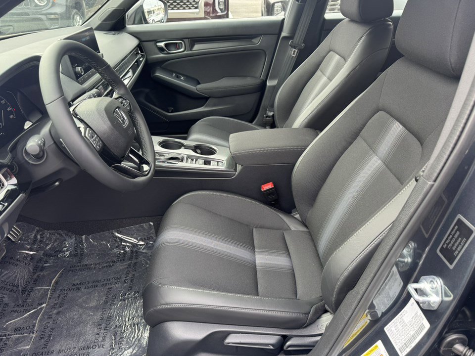 2025 Honda Civic Hatchback Sport photo 9