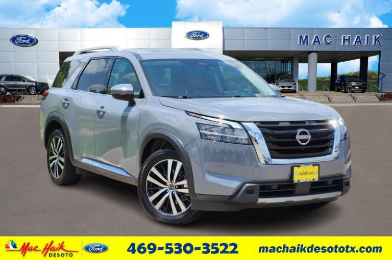 2023 Nissan Pathfinder Platinum