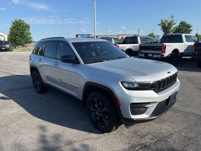 2024 Jeep Grand Cherokee Altitude X