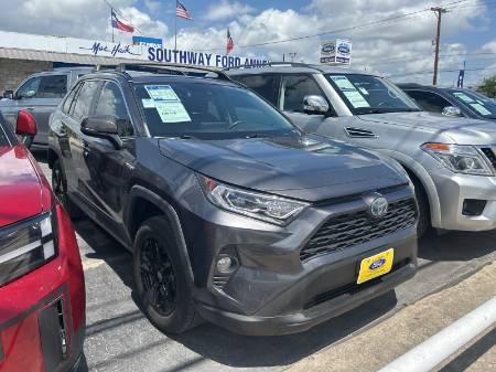2019 Toyota RAV4 Hybrid XLE