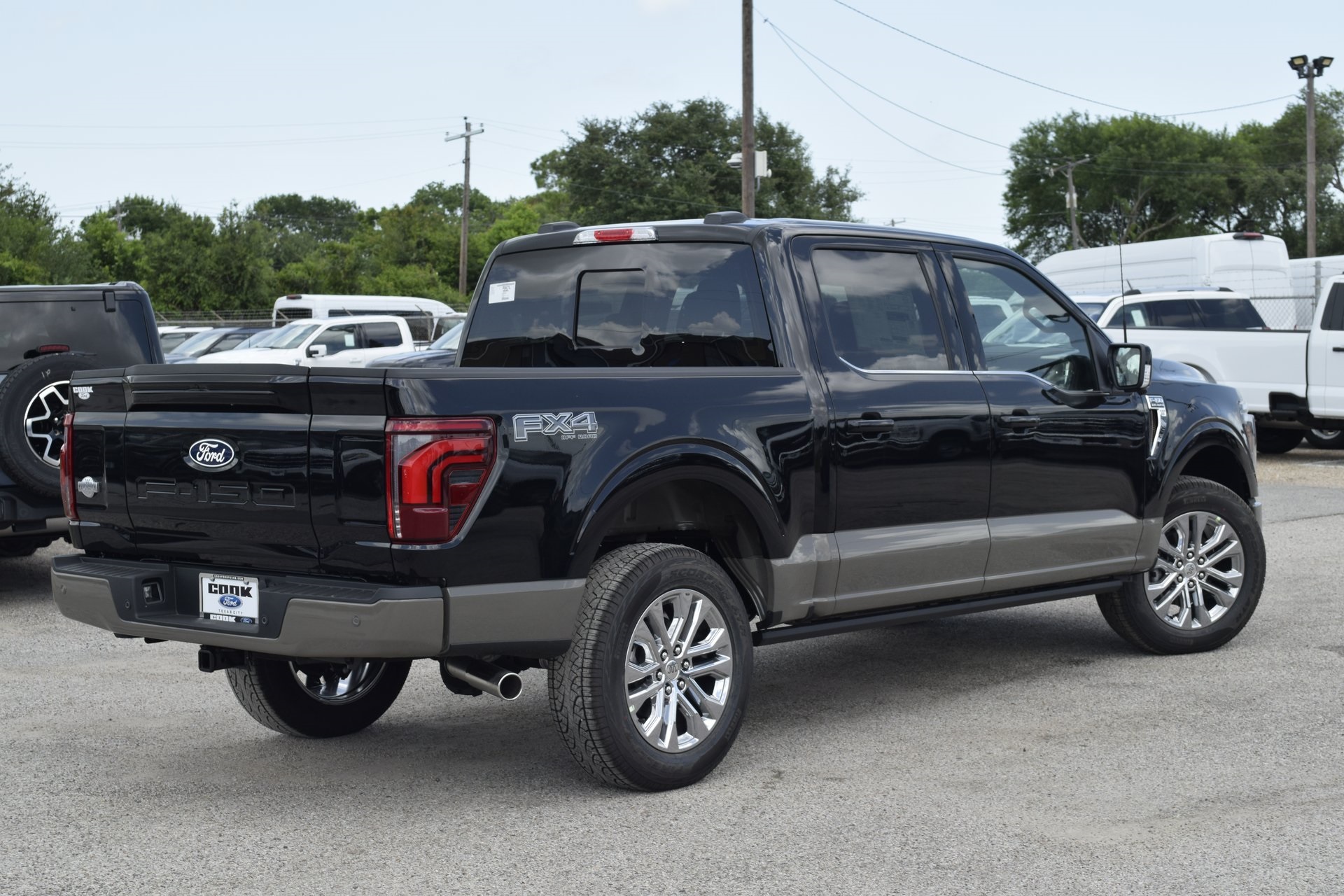 2025 Ford F-150 King Ranch photo 3