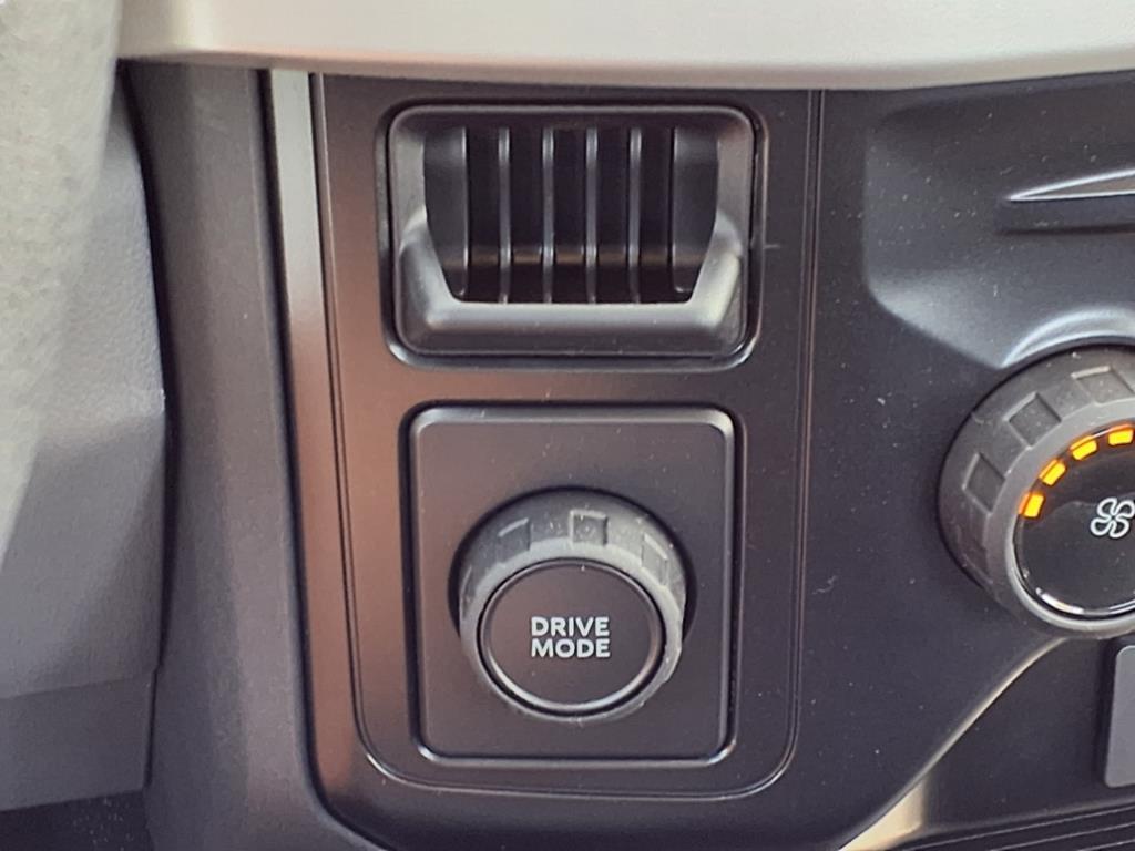 2025 Ford F-250 Super Duty XL - Photo 16