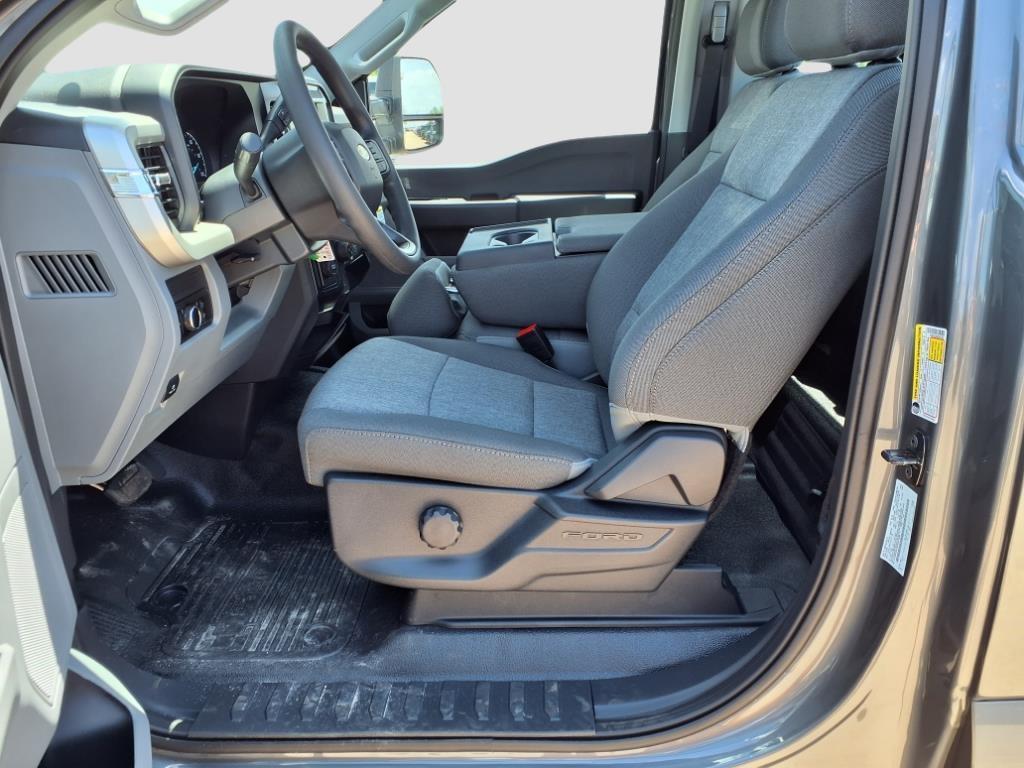 2025 Ford F-250 Super Duty XL - Photo 22
