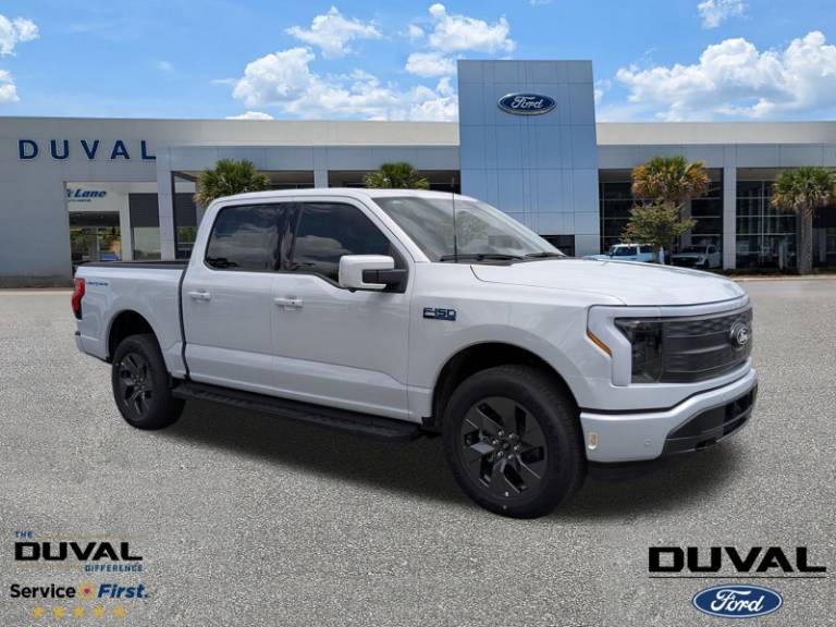2025 Ford F-150 Lightning LARIAT