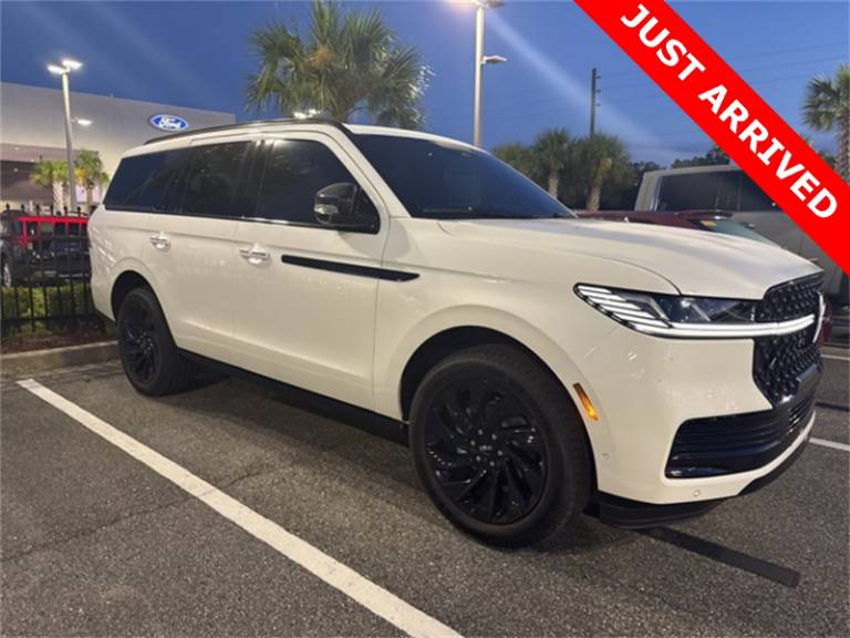 2025 Lincoln Navigator Reserve