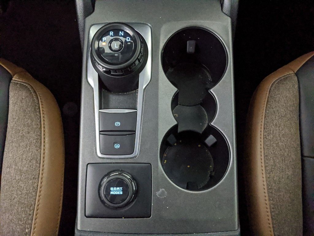 2025 Ford Bronco Sport Outer Banks photo 12