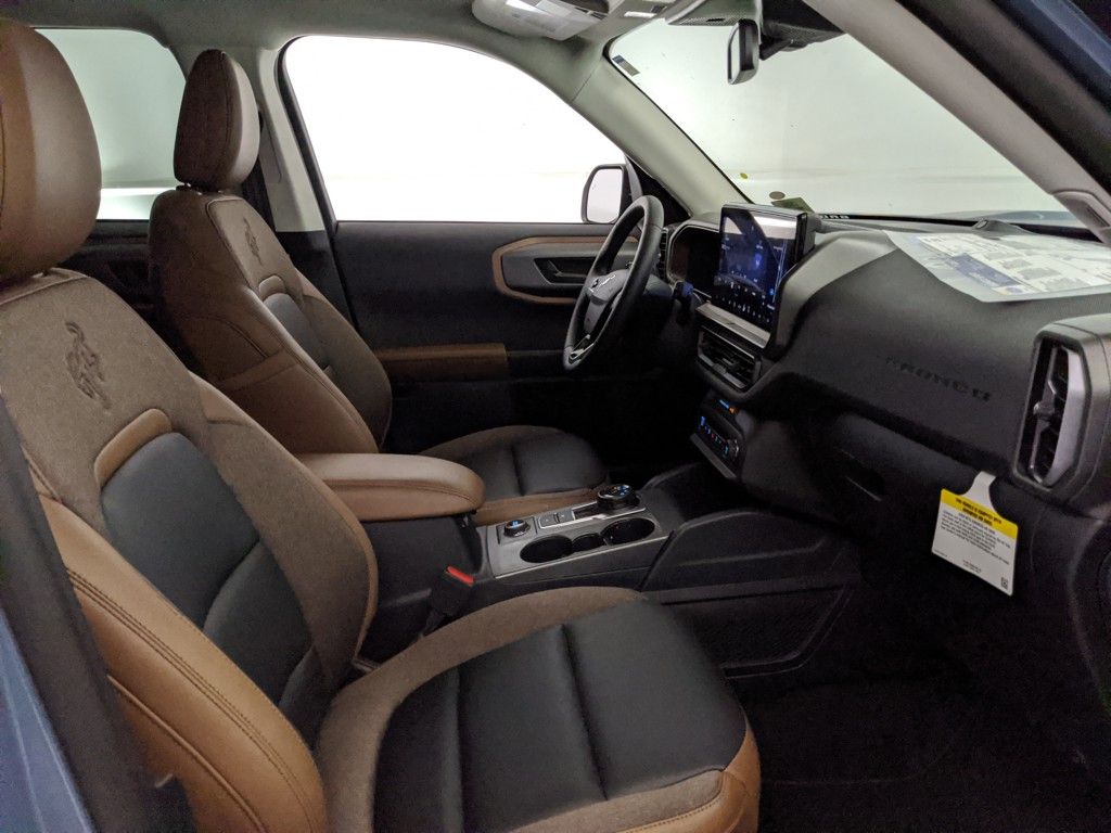 2025 Ford Bronco Sport Outer Banks photo 23