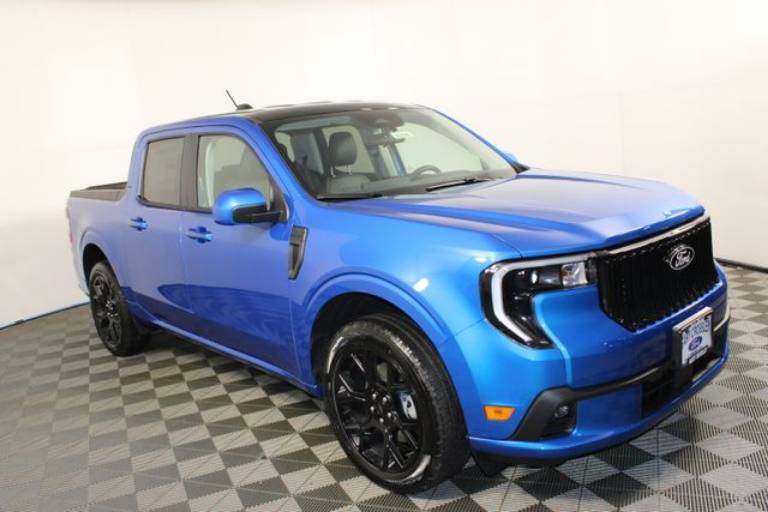 2025 Ford Maverick Lobo Standard