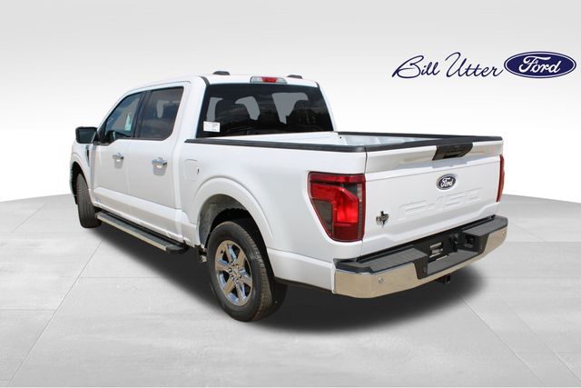 2025 Ford F-150 XLT photo 4