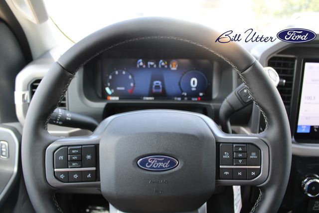 2025 Ford F-150 XLT photo 14
