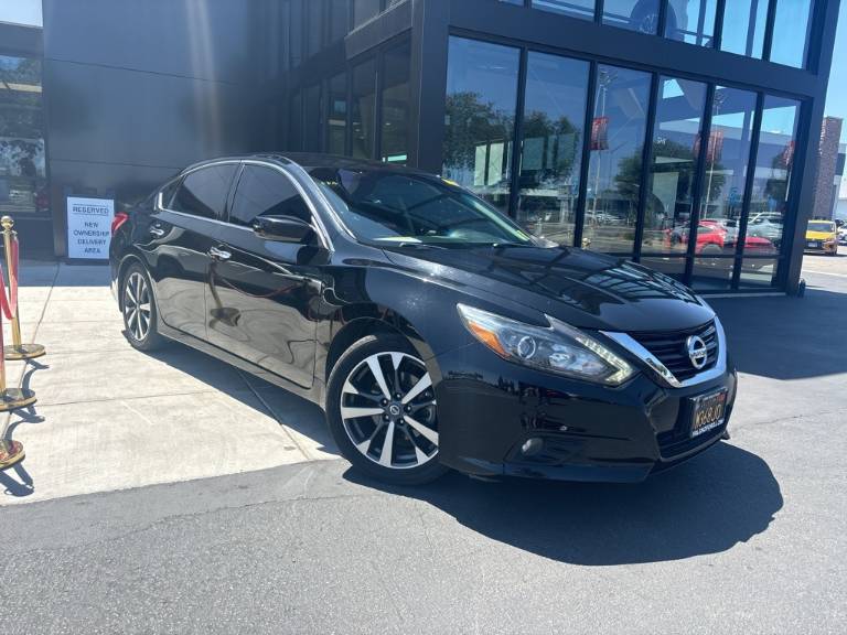 2016 Nissan Altima 2.5 SR