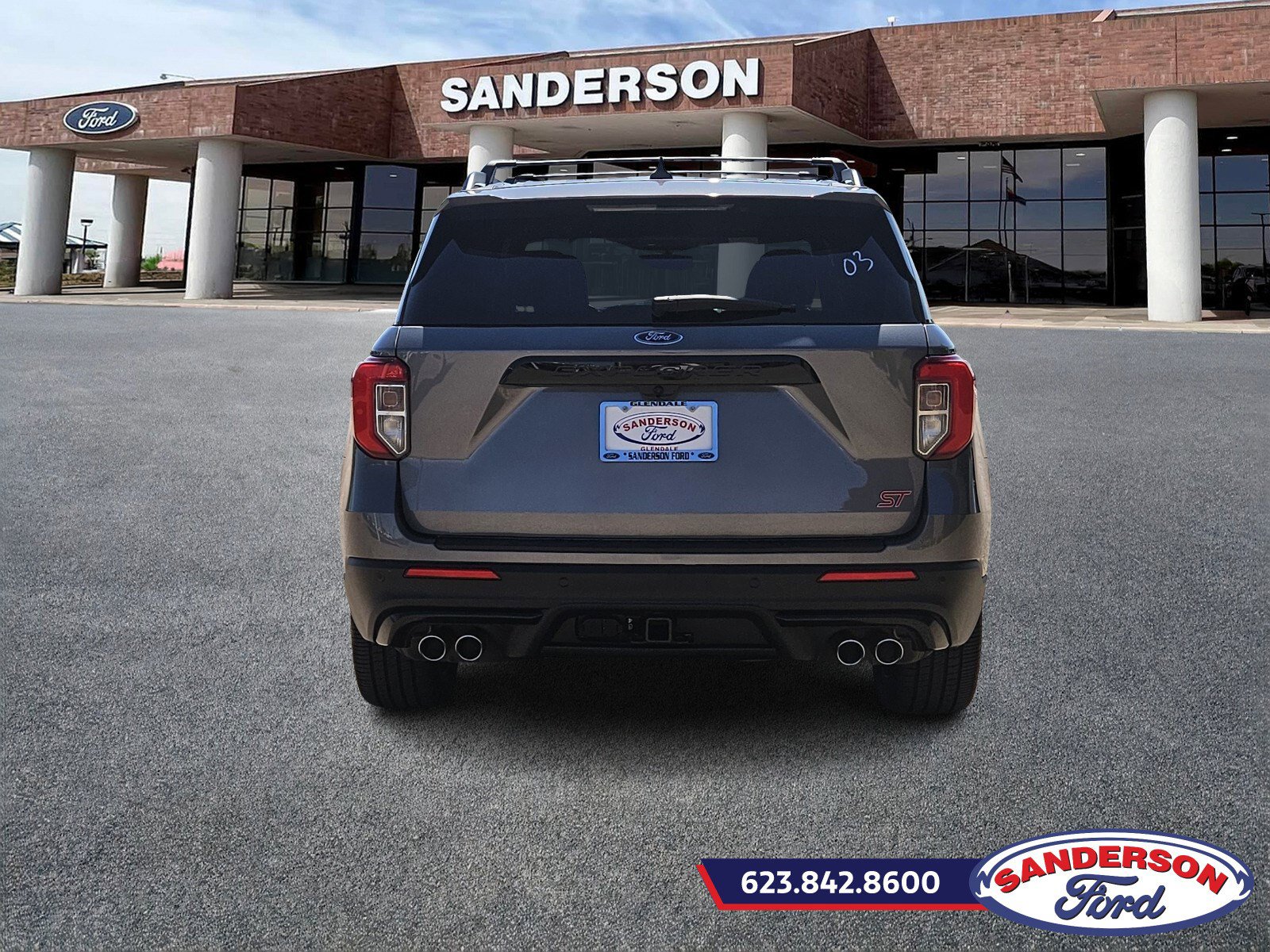 2022 Ford Explorer ST photo 4