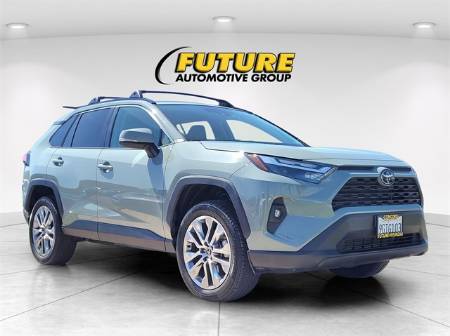 2023 Toyota RAV4 XLE Premium
