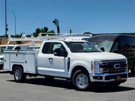 2025 Ford F-350SD XL