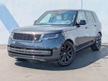 2025 Land Rover Range Rover P530 SE